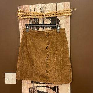 Loveriche brown skirt. NWT. Size medium. Cute!!!